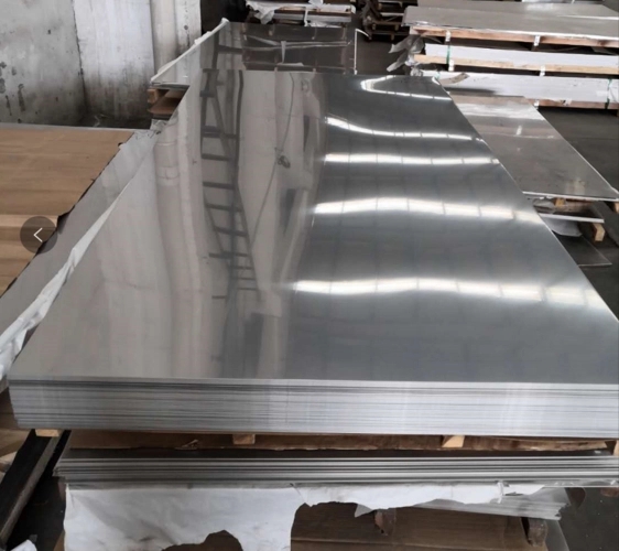 寶新304不銹鋼板:一種獨具魅力的材質(zhì)世界